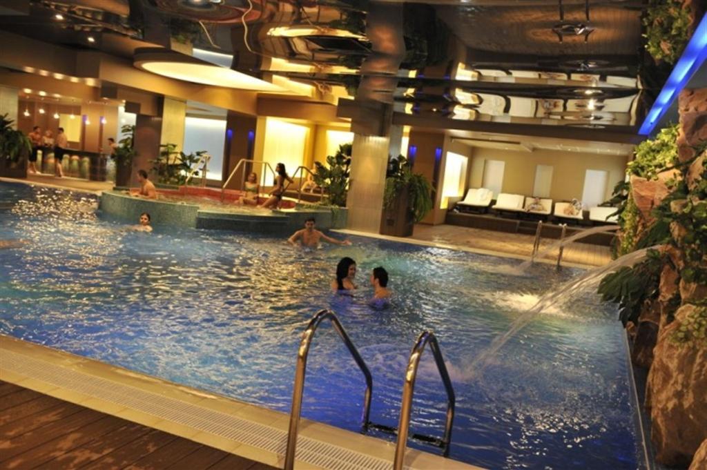 Rin Grand Sofmed Apartment
